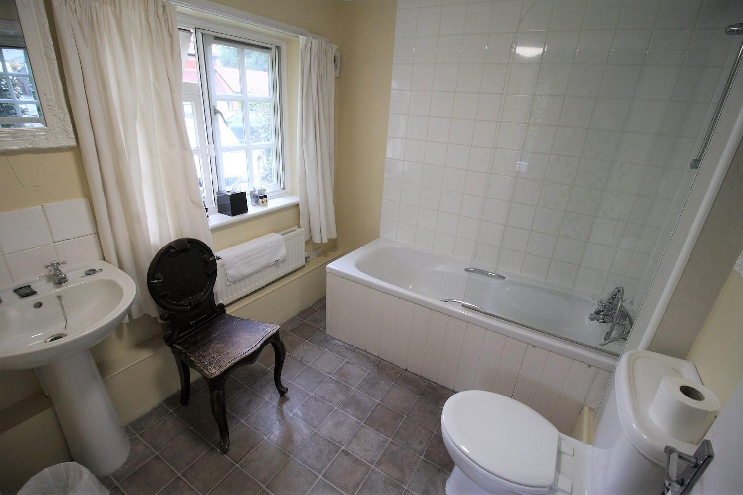 The Carpenters Arms Hotel Newbury  Room photo